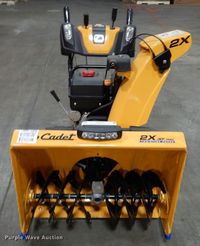 image for item IO9293 2019 Cub Cadet 2X  snow blower