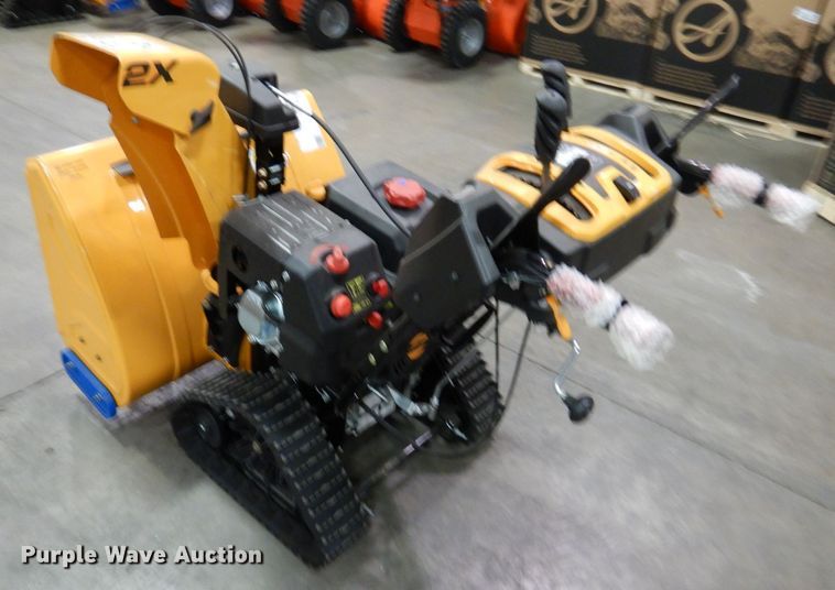 image for item IO9293 2019 Cub Cadet 2X  snow blower