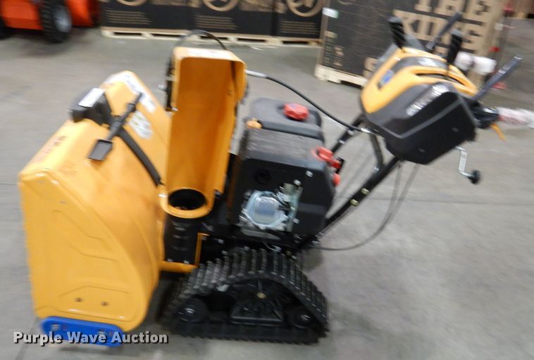 image for item IO9293 2019 Cub Cadet 2X  snow blower