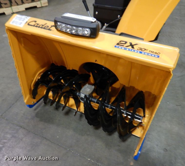 image for item IO9293 2019 Cub Cadet 2X  snow blower