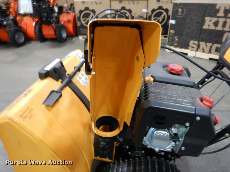 image for item IO9293 2019 Cub Cadet 2X  snow blower