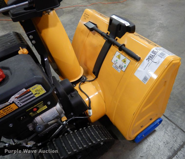 image for item IO9293 2019 Cub Cadet 2X  snow blower