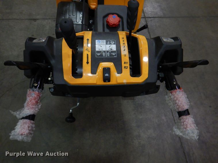 image for item IO9293 2019 Cub Cadet 2X  snow blower