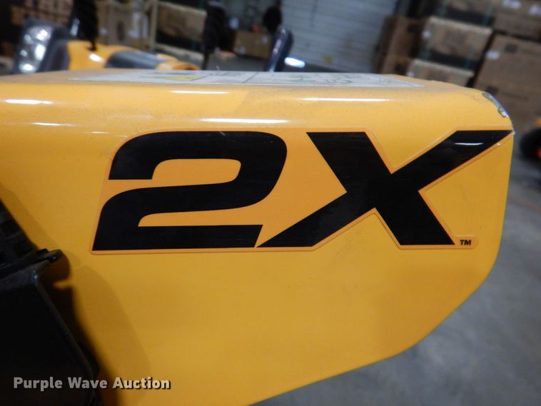 image for item IO9293 2019 Cub Cadet 2X  snow blower