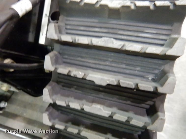 image for item IO9293 2019 Cub Cadet 2X  snow blower