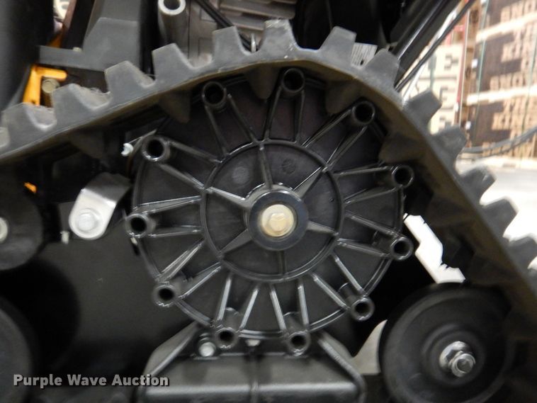 image for item IO9293 2019 Cub Cadet 2X  snow blower