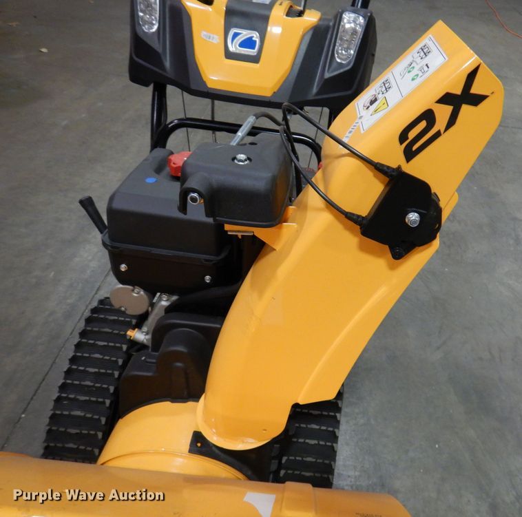 image for item IO9294 2020 Cub Cadet 2X  snow blower