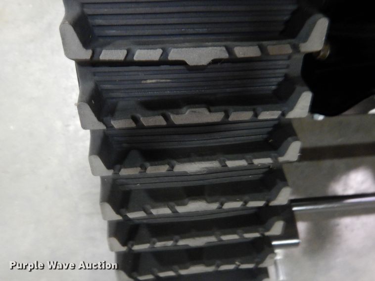 image for item IO9294 2020 Cub Cadet 2X  snow blower