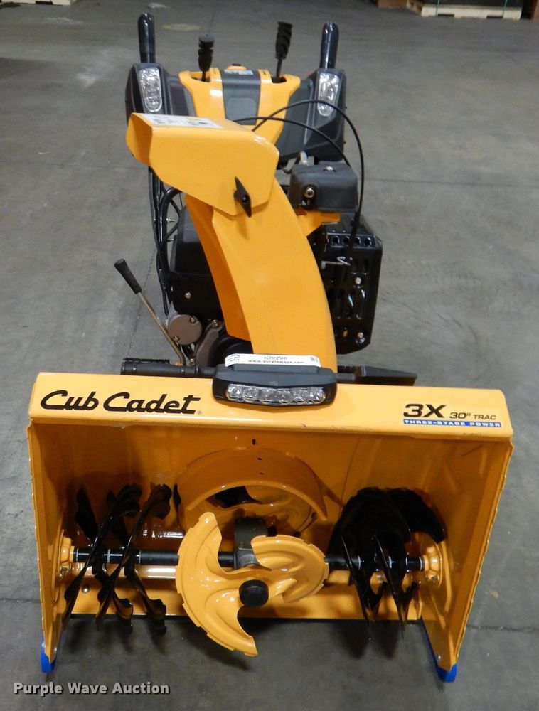 image for item IO9296 2020 Cub Cadet 3X  snow blower