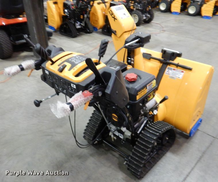 image for item IO9298 2019 Cub Cadet 3X  snow blower
