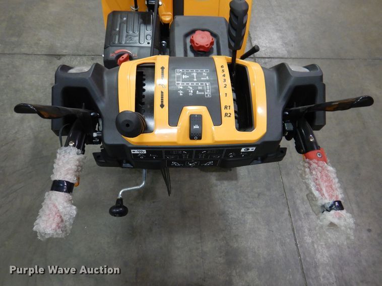 image for item IO9298 2019 Cub Cadet 3X  snow blower