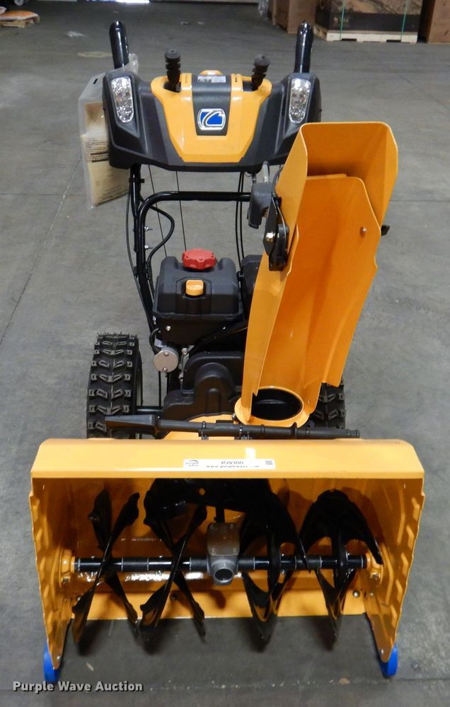 image for item IO9300 2020 Cub Cadet 2X  snow blower