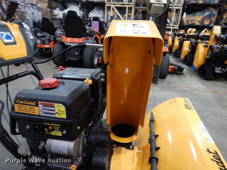 image for item IO9301 2020 Cub Cadet 2X  snow blower