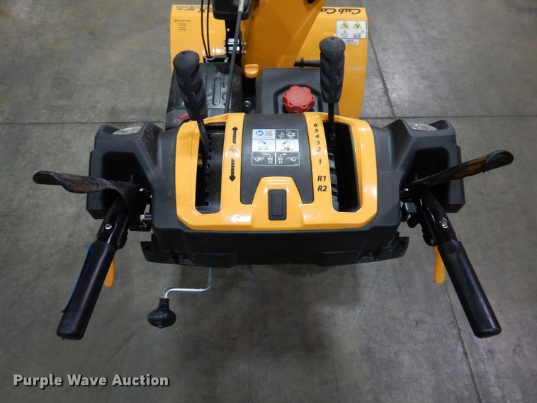 image for item IO9301 2020 Cub Cadet 2X  snow blower