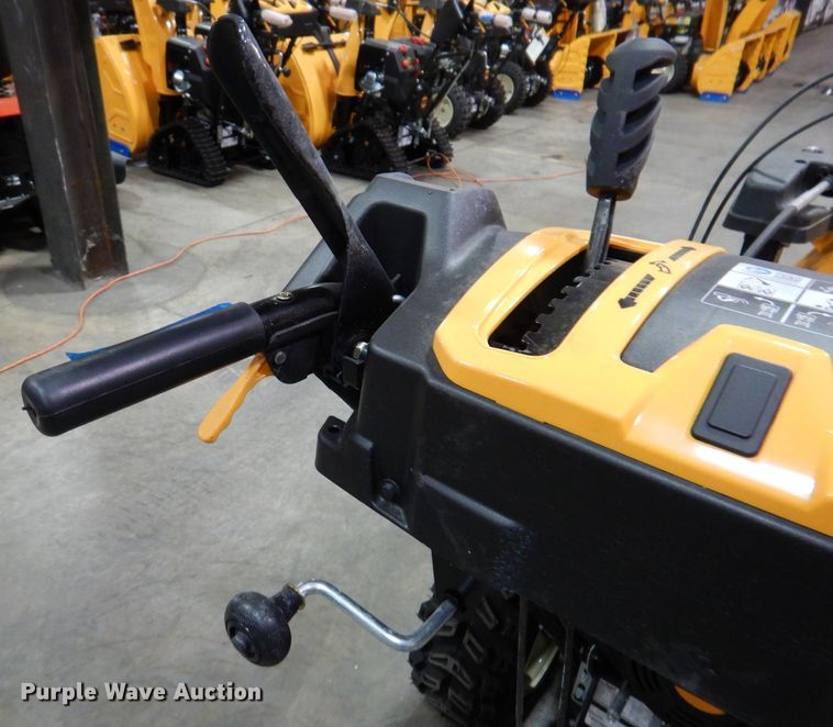 image for item IO9301 2020 Cub Cadet 2X  snow blower