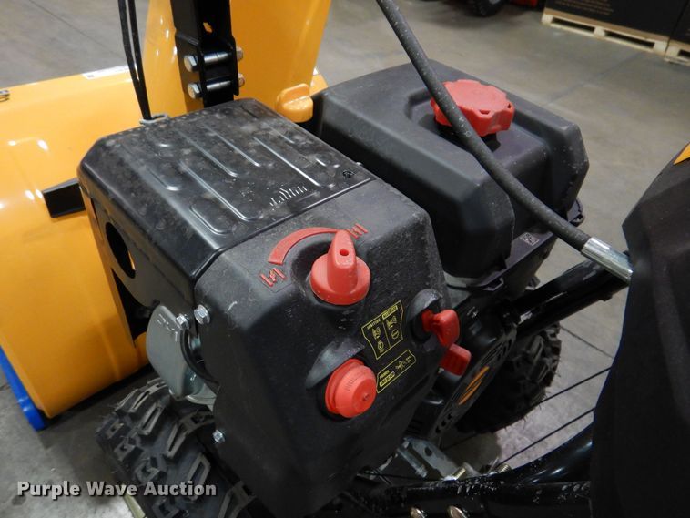 image for item IO9301 2020 Cub Cadet 2X  snow blower