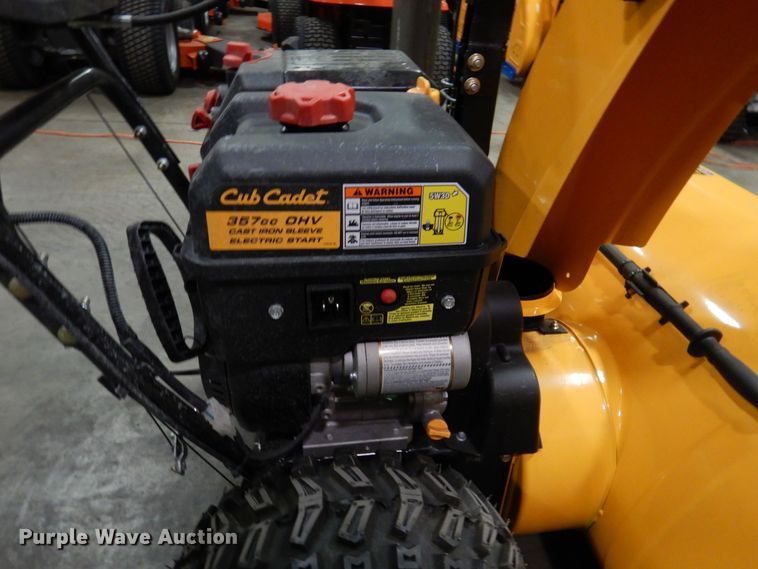 image for item IO9301 2020 Cub Cadet 2X  snow blower