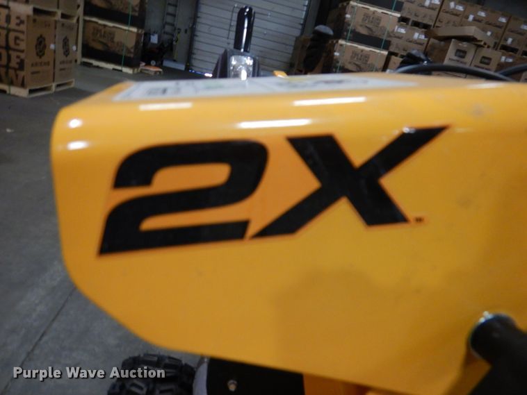 image for item IO9301 2020 Cub Cadet 2X  snow blower