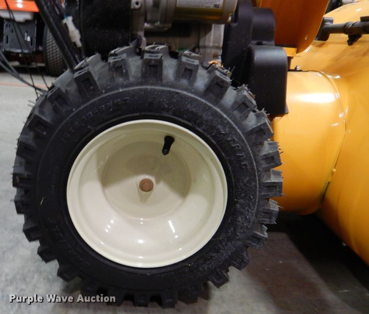 image for item IO9301 2020 Cub Cadet 2X  snow blower