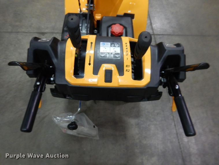 image for item IO9302 2020 Cub Cadet 2X  snow blower