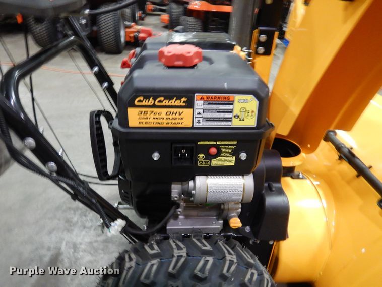 image for item IO9302 2020 Cub Cadet 2X  snow blower