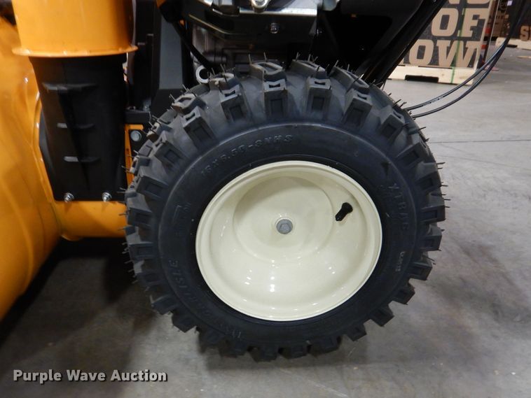 image for item IO9302 2020 Cub Cadet 2X  snow blower