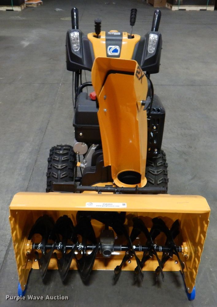 image for item IO9303 2020 Cub Cadet 2X  snow blower