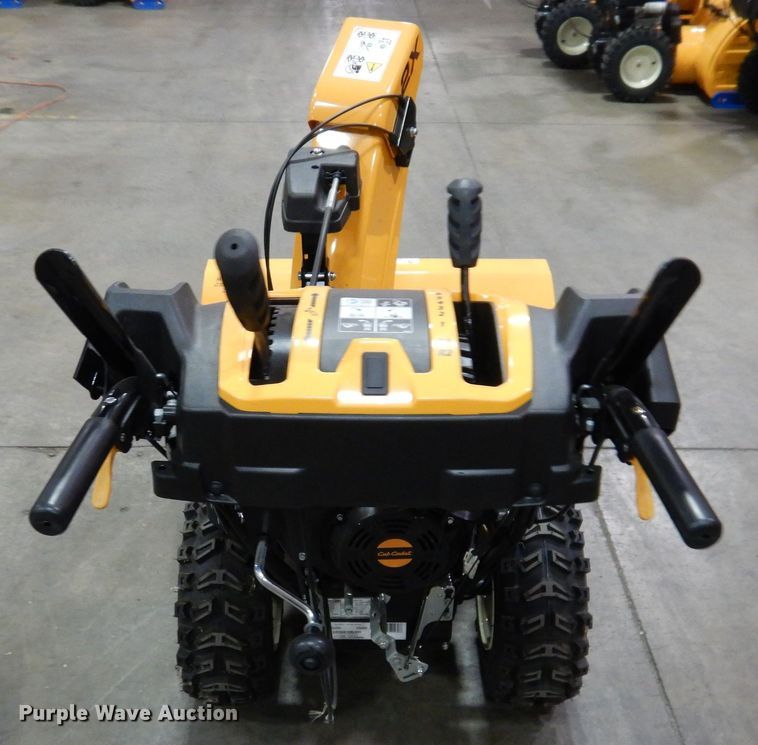 image for item IO9303 2020 Cub Cadet 2X  snow blower