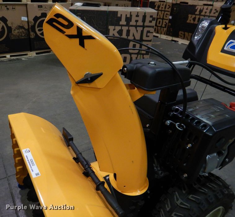 image for item IO9303 2020 Cub Cadet 2X  snow blower