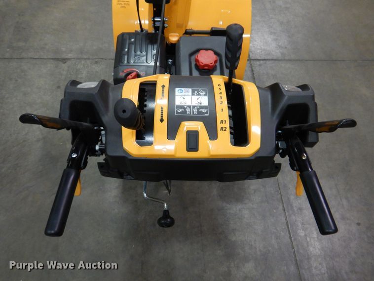 image for item IO9303 2020 Cub Cadet 2X  snow blower