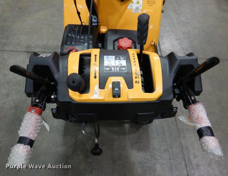 image for item IO9304 2019 Cub Cadet 3X  snow blower