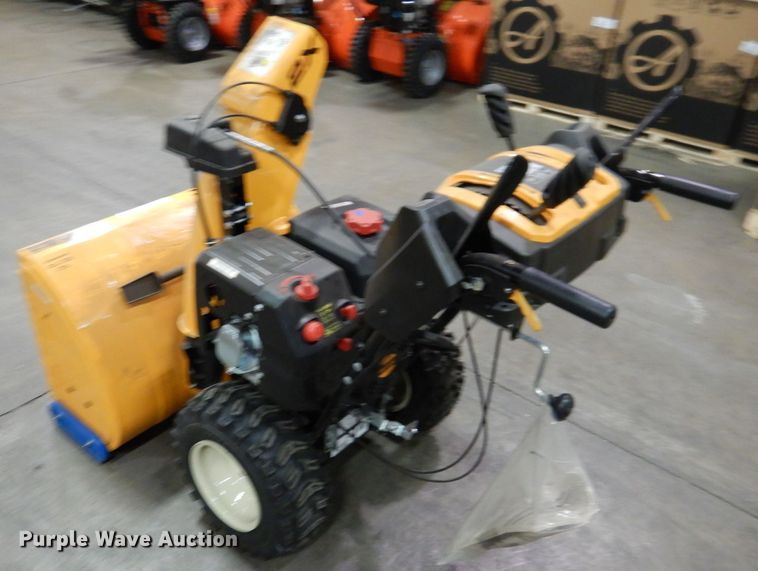 image for item IO9305 2020 Cub Cadet 2X  snow blower