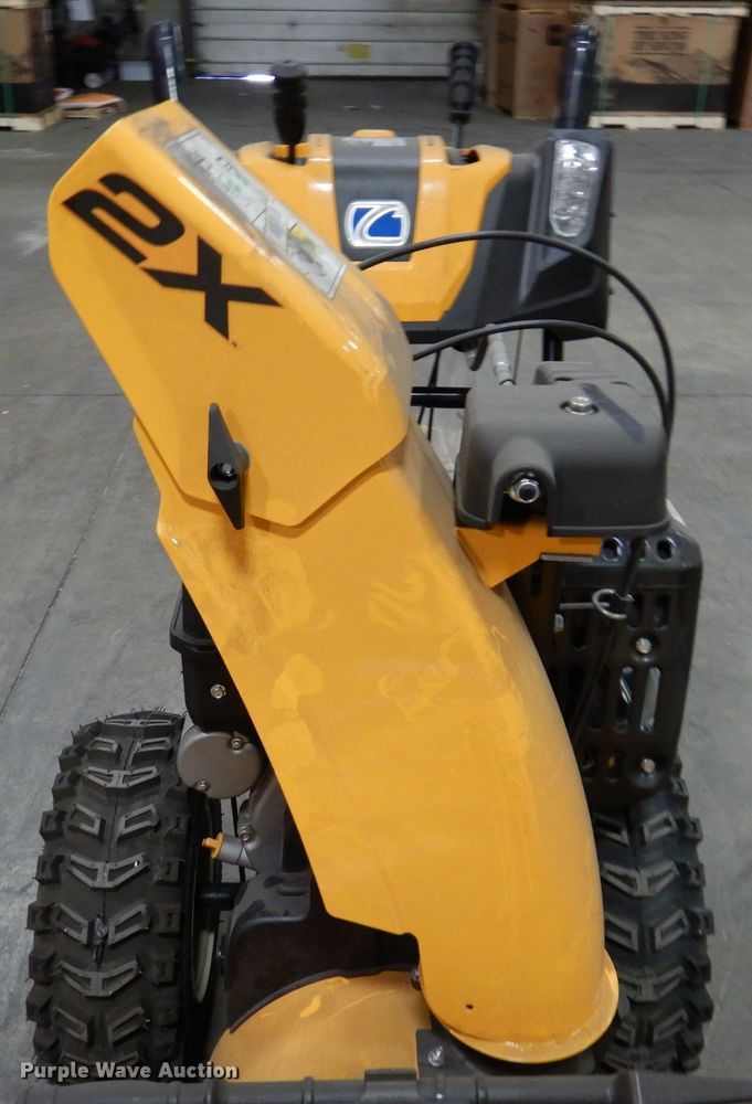 image for item IO9305 2020 Cub Cadet 2X  snow blower