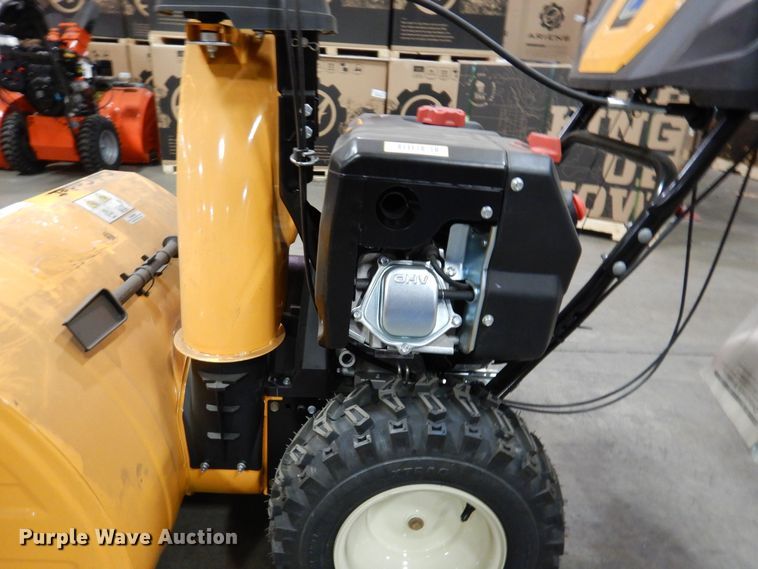 image for item IO9305 2020 Cub Cadet 2X  snow blower