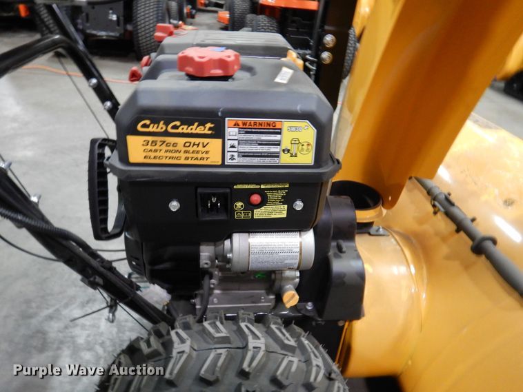 image for item IO9305 2020 Cub Cadet 2X  snow blower