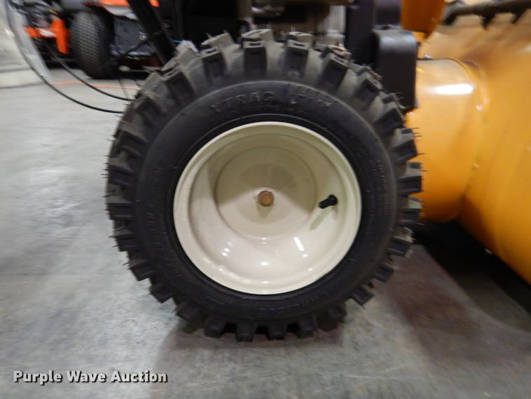 image for item IO9305 2020 Cub Cadet 2X  snow blower