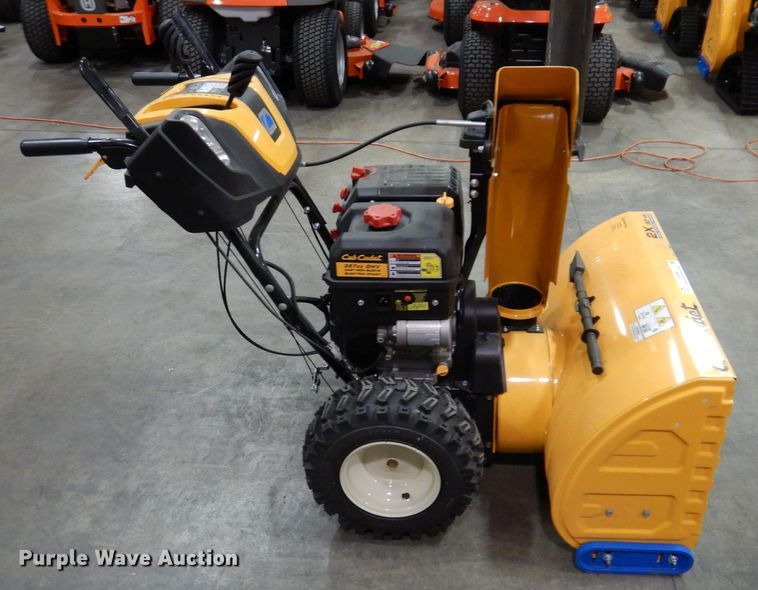 image for item IO9306 2020 Cub Cadet 2X  snow blower