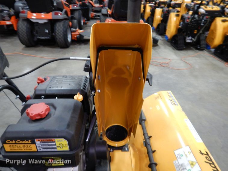 image for item IO9306 2020 Cub Cadet 2X  snow blower
