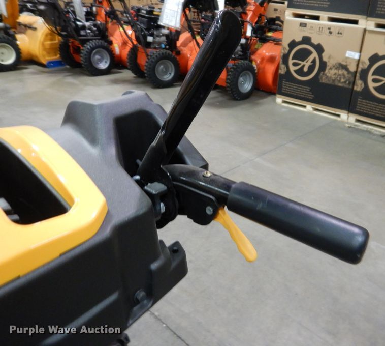 image for item IO9306 2020 Cub Cadet 2X  snow blower