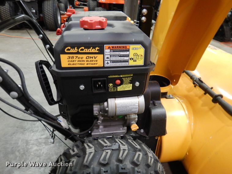 image for item IO9306 2020 Cub Cadet 2X  snow blower