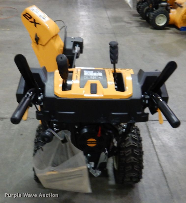 image for item IO9307 2020 Cub Cadet 2X  snow blower