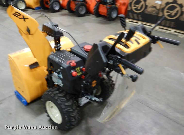 image for item IO9307 2020 Cub Cadet 2X  snow blower