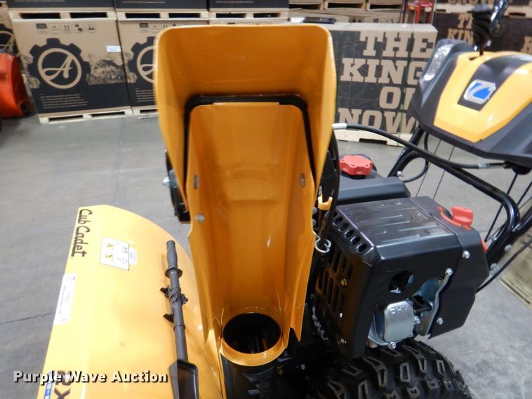 image for item IO9307 2020 Cub Cadet 2X  snow blower