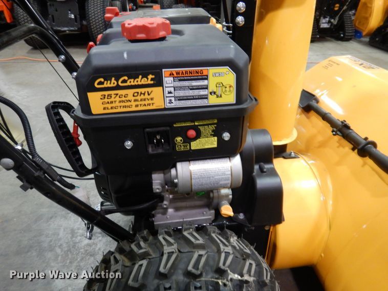 image for item IO9307 2020 Cub Cadet 2X  snow blower