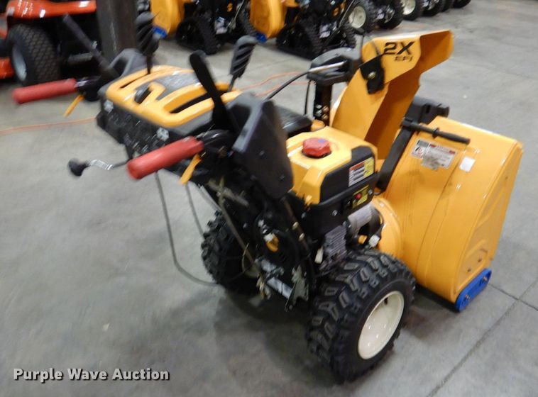 image for item IO9308 2019 Cub Cadet 2X  snow blower