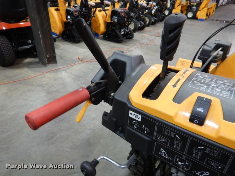 image for item IO9308 2019 Cub Cadet 2X  snow blower