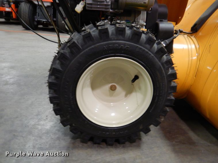 image for item IO9308 2019 Cub Cadet 2X  snow blower