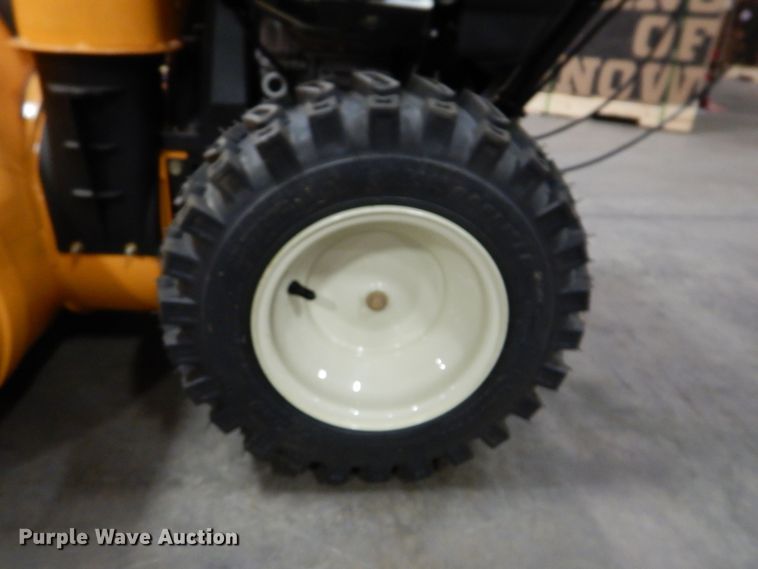 image for item IO9308 2019 Cub Cadet 2X  snow blower