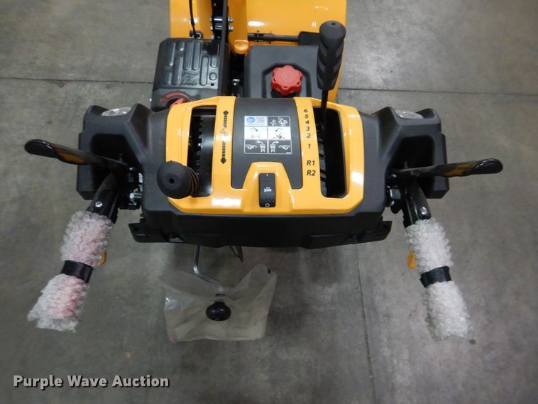 image for item IO9310 2020 Cub Cadet 3X  snow blower