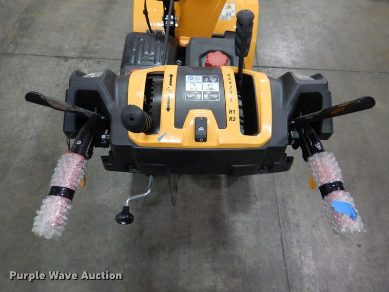 image for item IO9311 2020 Cub Cadet 3X  snow blower